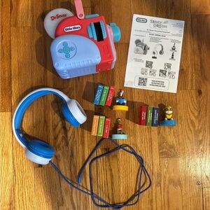 Little Tikes Story Dream Machine Bundle